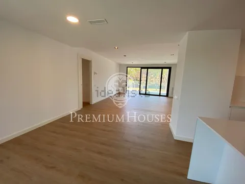 Wohnung 214 m² in Gavà