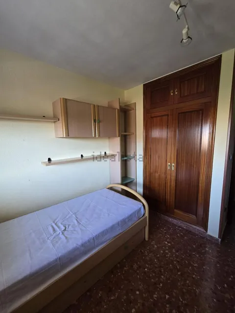 Habitació de lloguer, Saragossa (2/9)