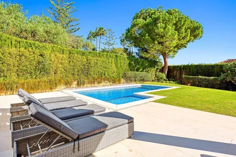 Casa de 303 m² a San Roque