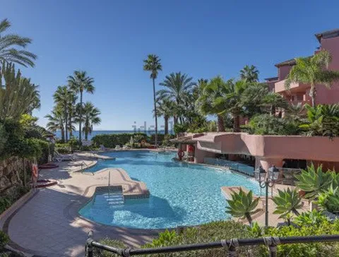 Pis de 278 m² a Estepona