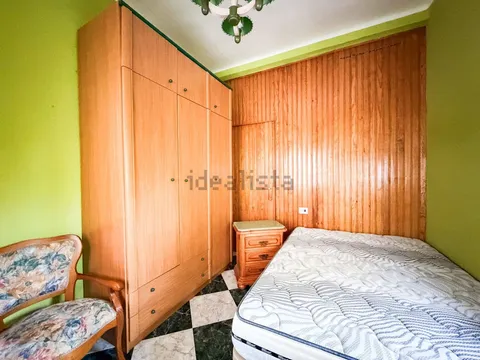 Pis de 82 m² a Baza