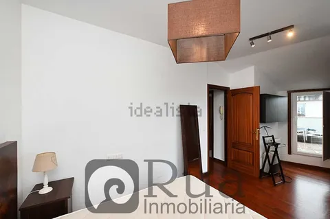 Pis de 77 m² a Oleiros