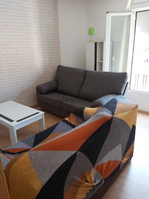 Pis de 80 m² a Còrdova