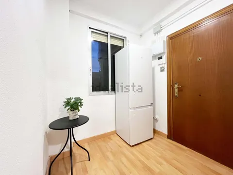 Кімната в оренду, Madrid
