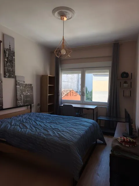 Habitació de lloguer, Lleó