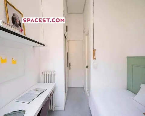 Habitación 622 m², Madrid