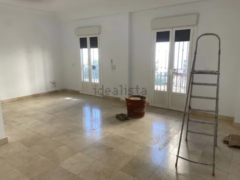 Appartamento 135 m² a Siviglia (2/15)