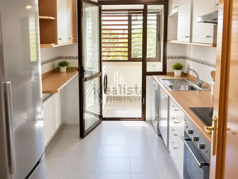 Wohnung 118 m² in Madrid