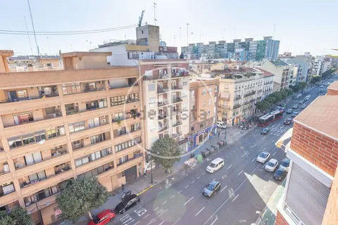Pis de 120 m² a València