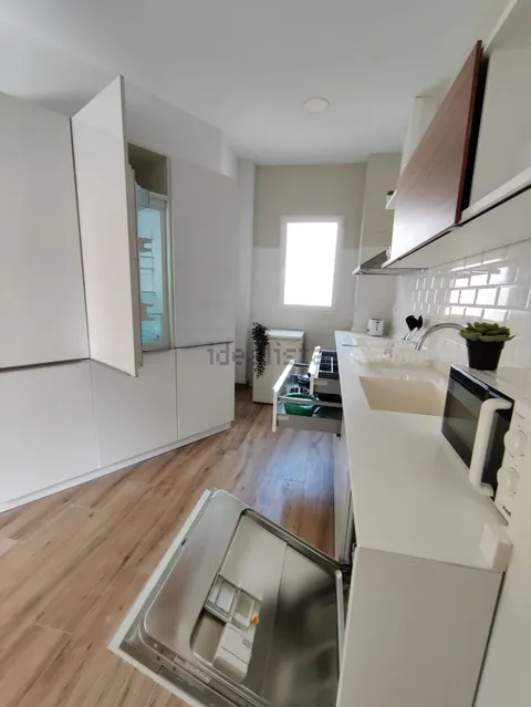 Habitació de lloguer, València (4/8)