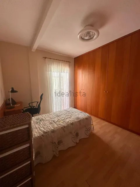 Apartamento 99 m² em Granada