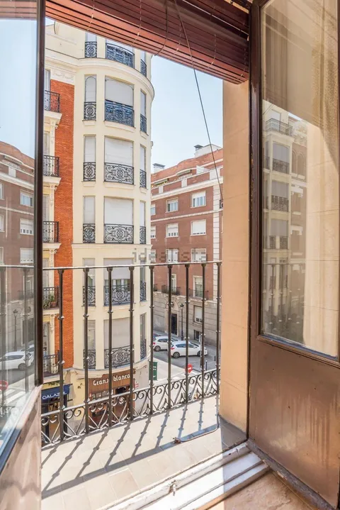 Wohnung 71 m² in Madrid