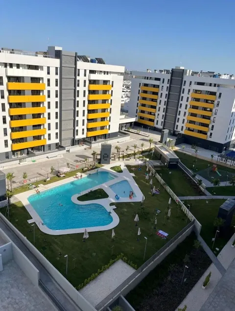 Appartamento 85 m² a Dos Hermanas (4/6)