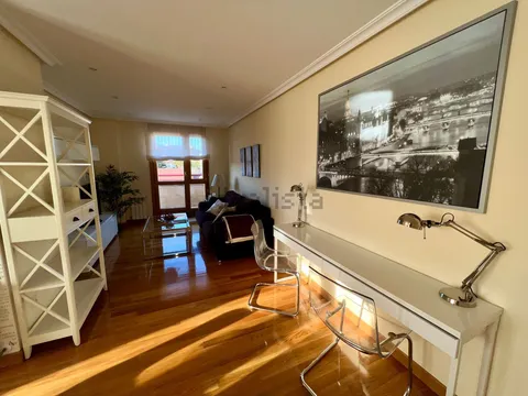 Pis de 60 m² a Gijón (2/32)