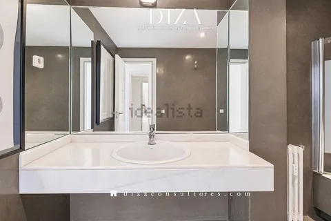 Appartamento 189 m² a Madrid