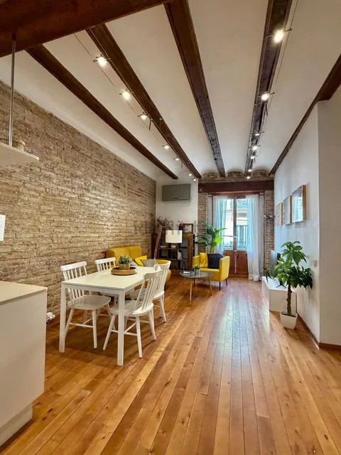 Pis de 85 m² a València