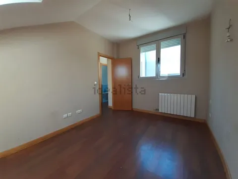 Wohnung 91 m² in Cabezón de Pisuerga