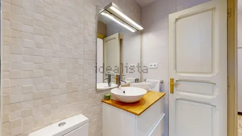 Wohnung 66 m² in Madrid
