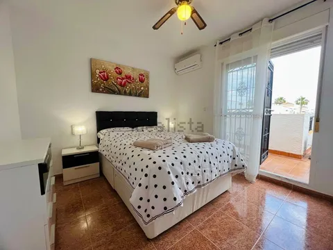 Casa de 85 m² a Oriola