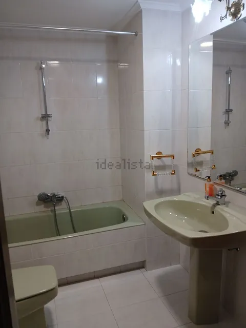 Piso de 70 m² en Santander