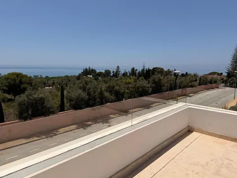 Casa de 350 m² a Marbella