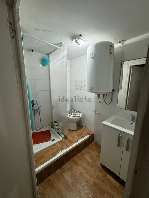 Habitació de lloguer, Madrid (2/6)