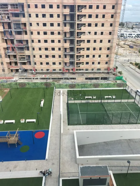 Pis de 100 m² a Dos Hermanas