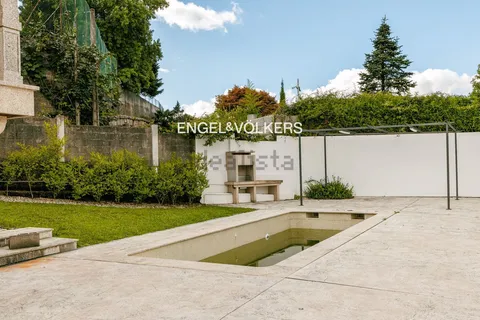 Casa 425 m² a Vigo