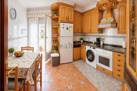 Habitación en alquiler, Mondragón (2/4)