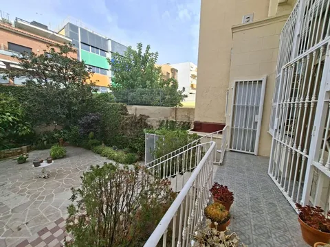 Casa de 300 m² a Badalona