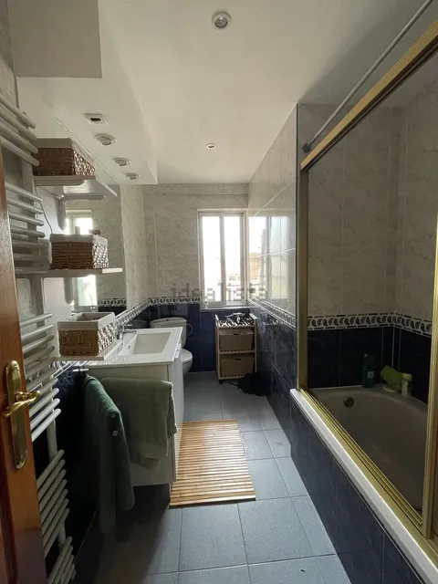 Habitació de lloguer, Lleó