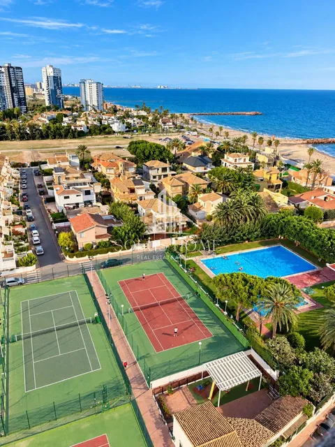 Apartamento 130 m² em el Puig de Santa Maria