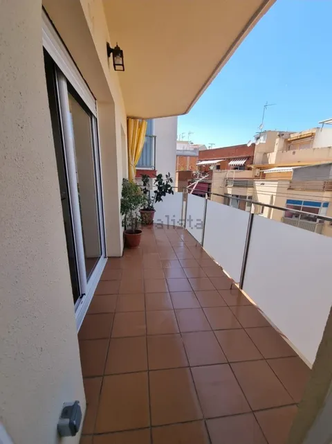 Habitació de lloguer, Castelldefels
