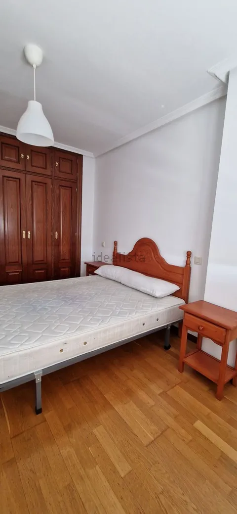 Pis de 70 m² a Àvila