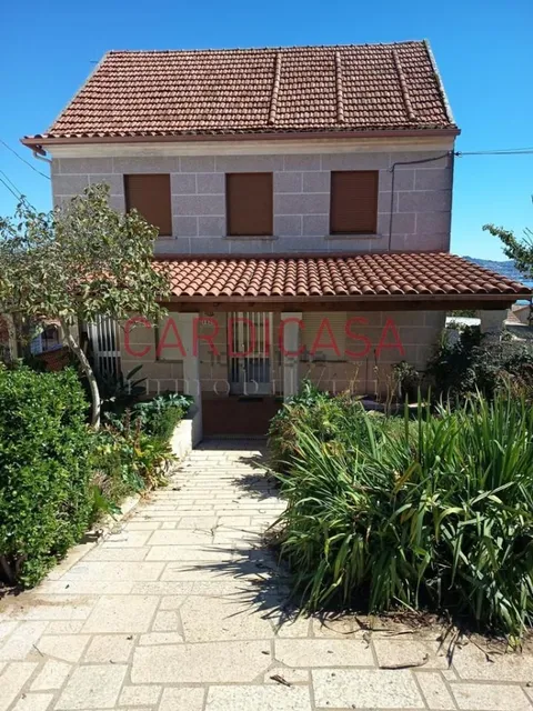 Piso de 65 m² en Moaña