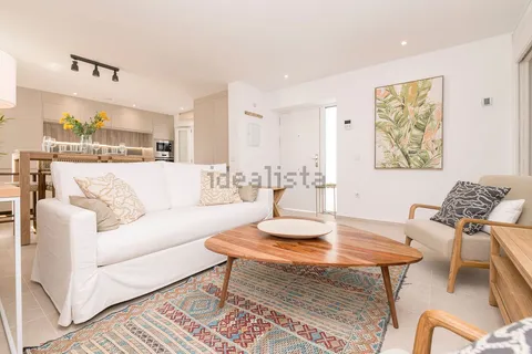 Flat 101 m² in Cádiz
