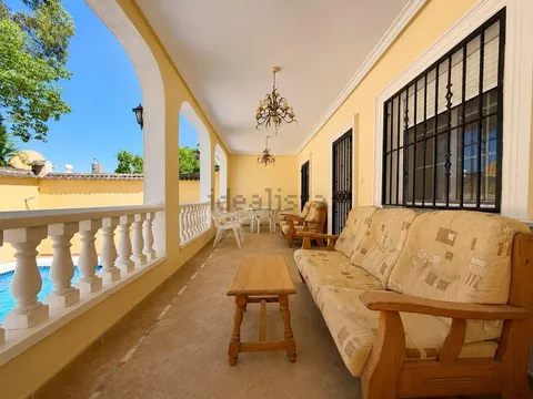 Casa de 387 m² a Torrevella