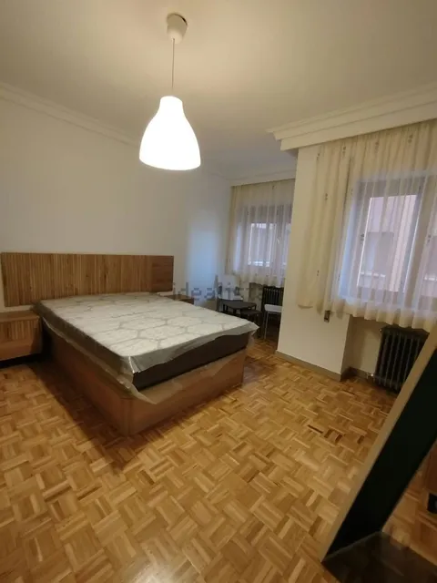 Wohnung 122 m² in Ávila