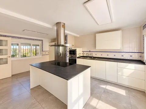 Haus 311 m² in Córdoba