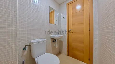 Habitació de lloguer, Alovera