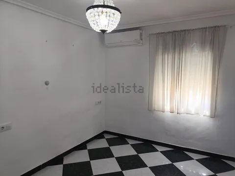 Квартира 80 м² у Севільі