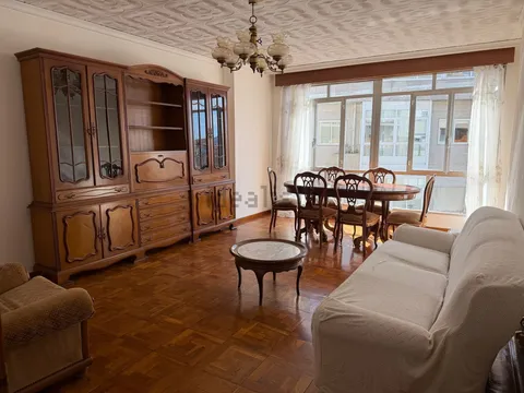 Apartamento 100 m² em Verín