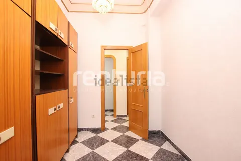 Wohnung 95 m² in Valencia