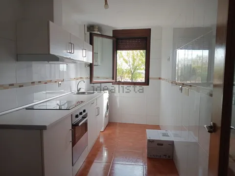 Flat 59 m² in Valverde de la Virgen