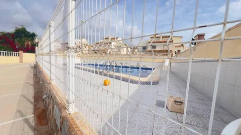Casa de 50 m² a Oriola