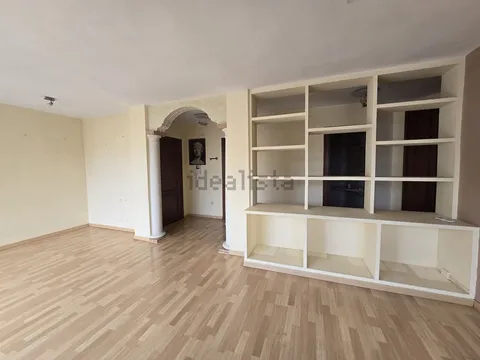 Pis de 77 m² a València