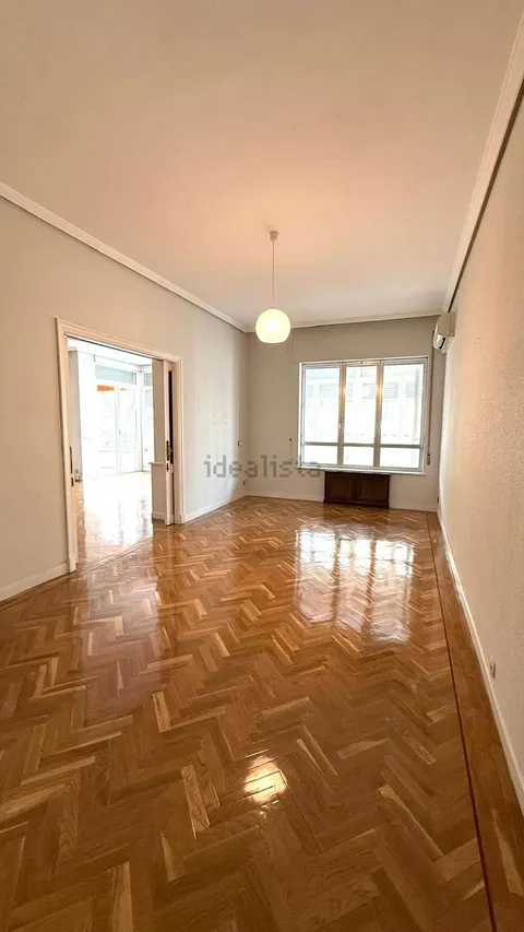 Appartamento 300 m² a Madrid