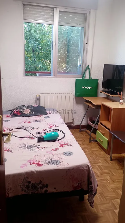 Комната в аренду, Мадрид (2/3)
