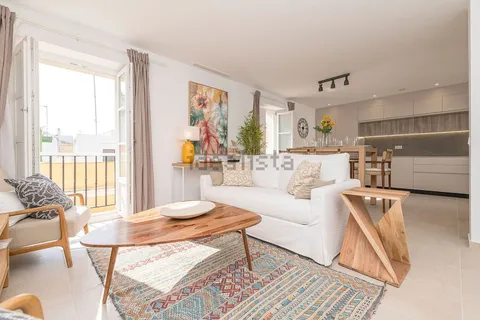 Flat 101 m² in Cádiz