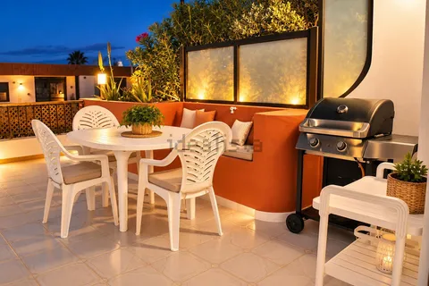 House 200 m² in Santiago del Teide (2/23)
